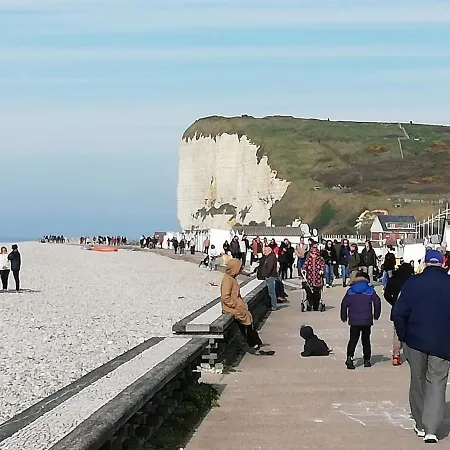 Sentier Des Falaises Ferienhaus *